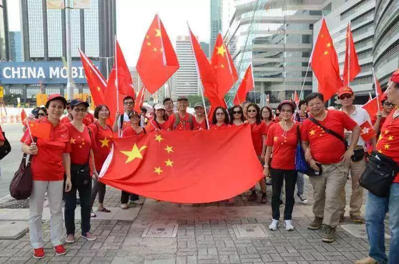 组装机械警暴龙