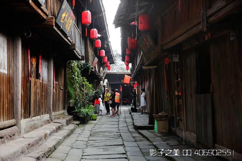 全新宝马i5旅行版预告图曝光